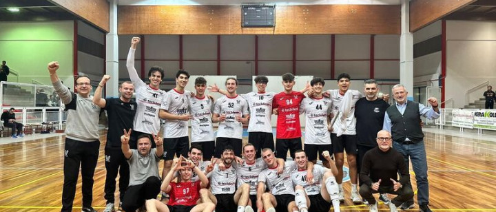 Virtus Fano sponsored by Techfem wins the championship and flies to B Series! 🏐